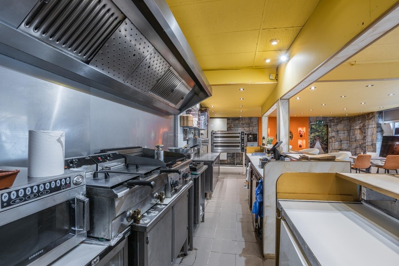 HorecaaanHoofdweg 182<br/> inFinsterwolde