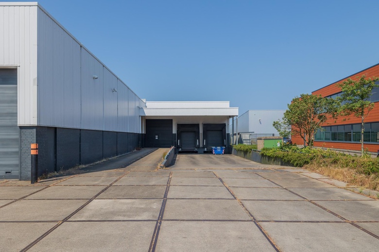 BedrijfsruimteaanWeerlaan 1<br/> inHillegom