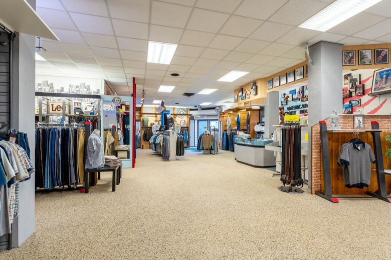 WinkelruimteaanHoogstraat 139<br/> inVlaardingen WinkelruimteaanHoogstraat 139<br/> inVlaardingen