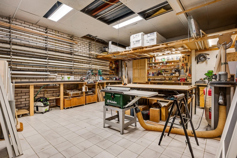 WinkelruimteaanJulianastraat 11<br/> inStramproy