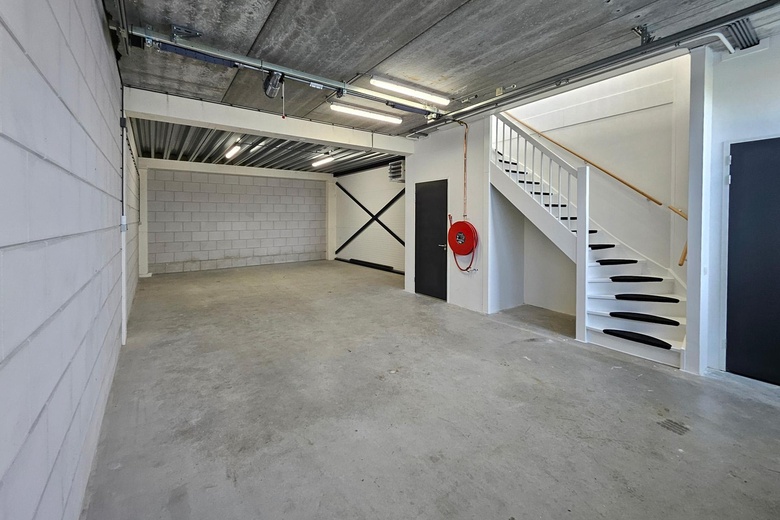 BedrijfsruimteaanSmaragd 400<br/> inDordrecht