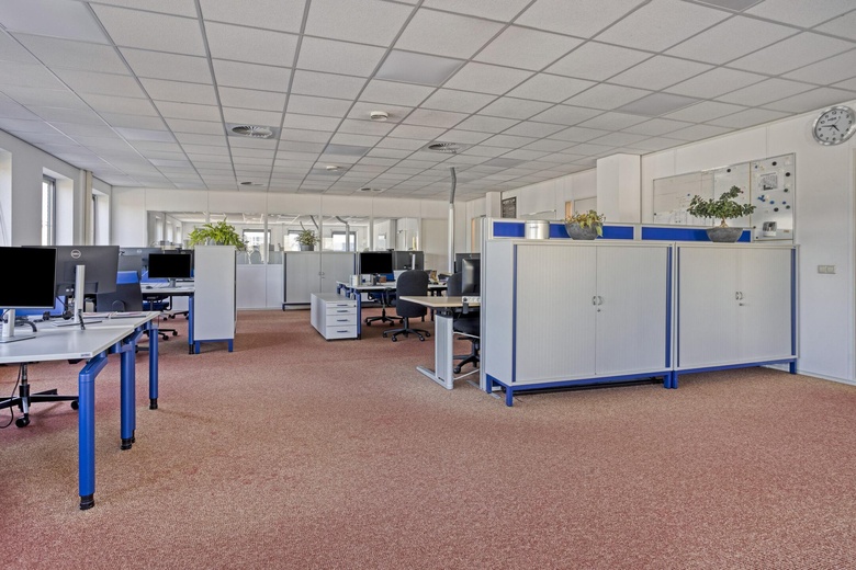 KantoorruimteaanSchutweg 15 a<br/> inWaalwijk KantoorruimteaanSchutweg 15 a<br/> inWaalwijk