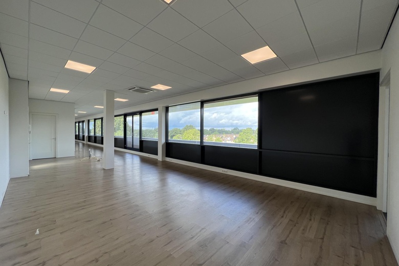 KantoorruimteaanLindtsedijk 88 B<br/> inZwijndrecht KantoorruimteaanLindtsedijk 88 B<br/> inZwijndrecht