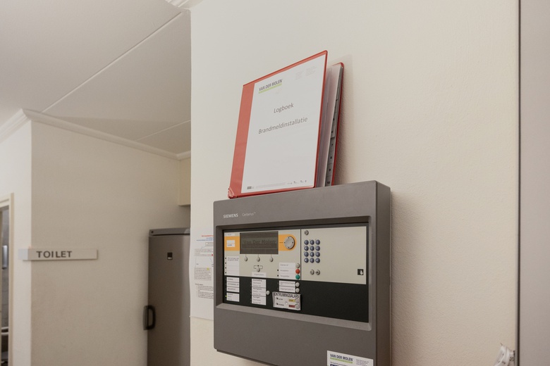 KantoorruimteaanIJsselkade 9 a<br/> inZutphen KantoorruimteaanIJsselkade 9 a<br/> inZutphen