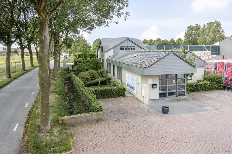 Bekijk foto 1 van Molenstraat 56 Bekijk foto 1 van Molenstraat 56
