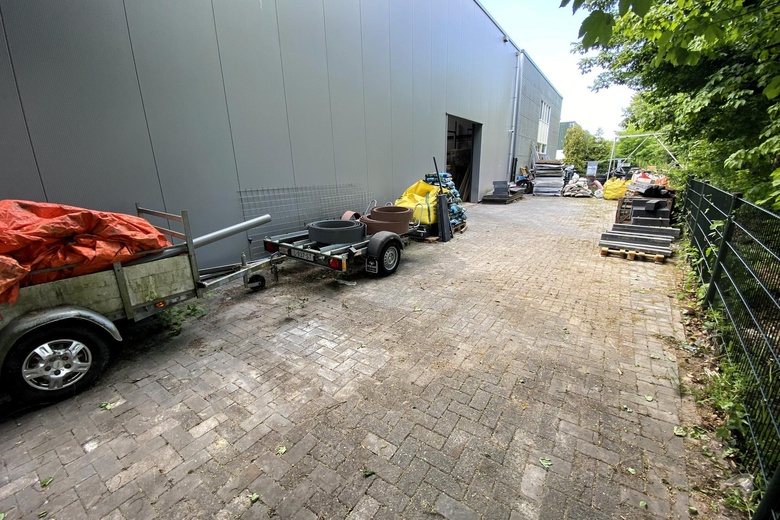 BedrijfsruimteaanSplijtbakweg 27<br/> inAlmere BedrijfsruimteaanSplijtbakweg 27<br/> inAlmere
