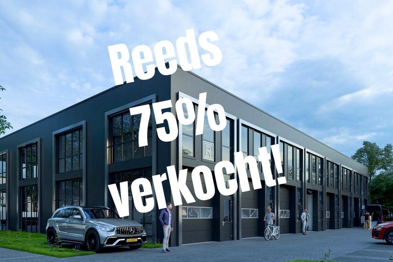 Bekijk foto 1 van Zuiddijk 11 Bekijk foto 1 van Zuiddijk 11