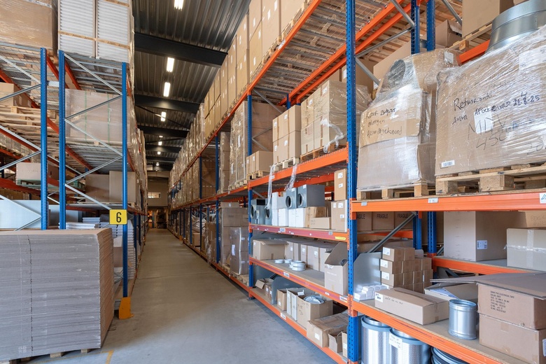 Bedrijfsruimteaan1e Tochtweg 11<br/> inNieuwerkerk aan den IJssel Bedrijfsruimteaan1e Tochtweg 11<br/> inNieuwerkerk aan den IJssel