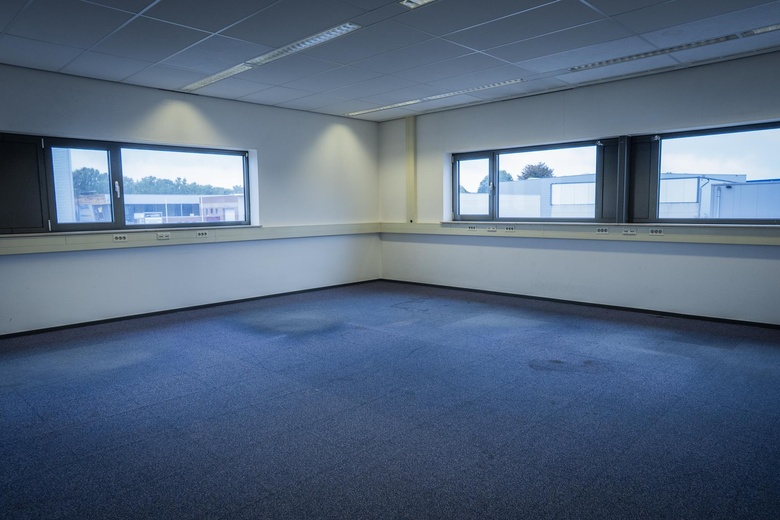 BedrijfsruimteaanFischerpad 106<br/> inSittard