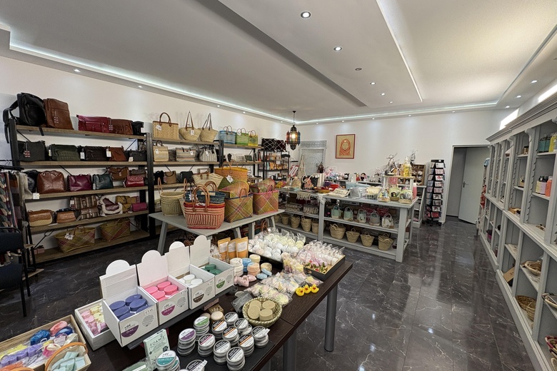 WinkelruimteaanNieuwe Binnenweg 322C<br/> inRotterdam