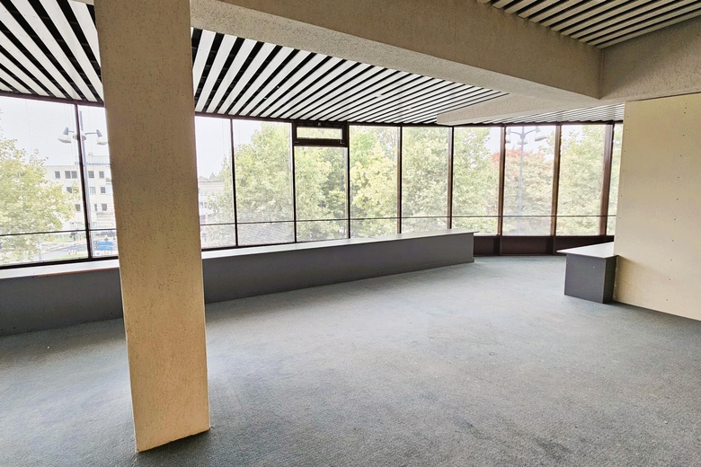 KantoorruimteaanSpoorsingel 1 A<br/> inHeerlen