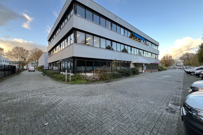KantoorruimteaanIndustrieweg 10 a<br/> inMaarssen KantoorruimteaanIndustrieweg 10 a<br/> inMaarssen