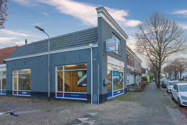 WinkelruimteaanHoofdstraat 144<br/> inSassenheim