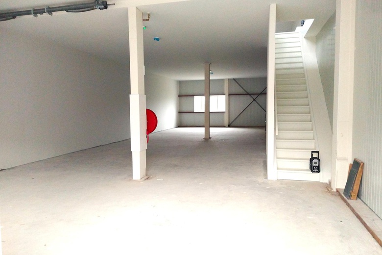 BedrijfsruimteaanVeenpoldersweg 36<br/> inLeidschendam BedrijfsruimteaanVeenpoldersweg 36<br/> inLeidschendam