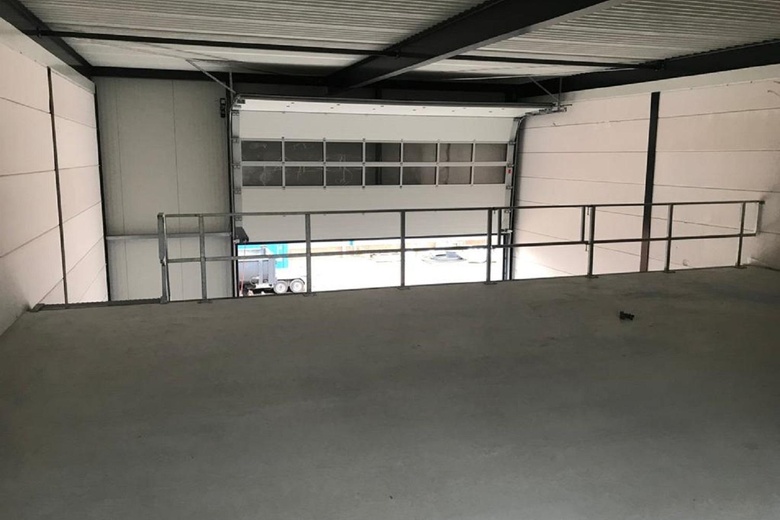 BedrijfsruimteaanJoh. Enschedeweg 112<br/> inUithoorn BedrijfsruimteaanJoh. Enschedeweg 112<br/> inUithoorn