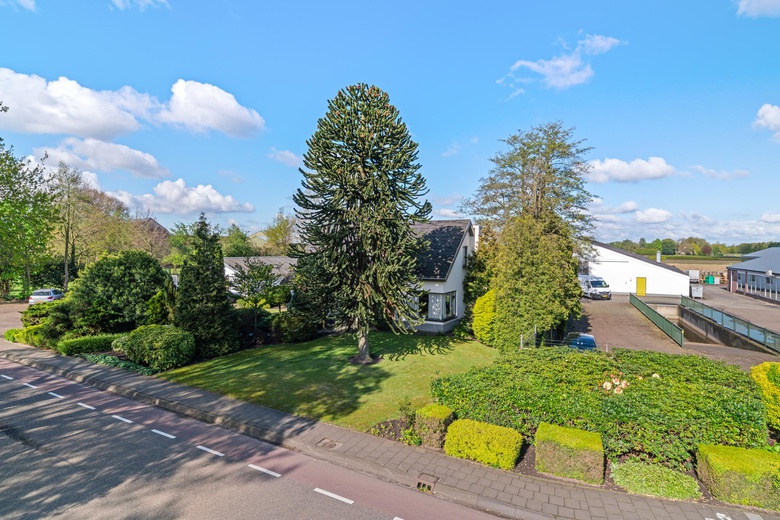 BedrijfsruimteaanHerelsestraat 175<br/> inHeerle BedrijfsruimteaanHerelsestraat 175<br/> inHeerle