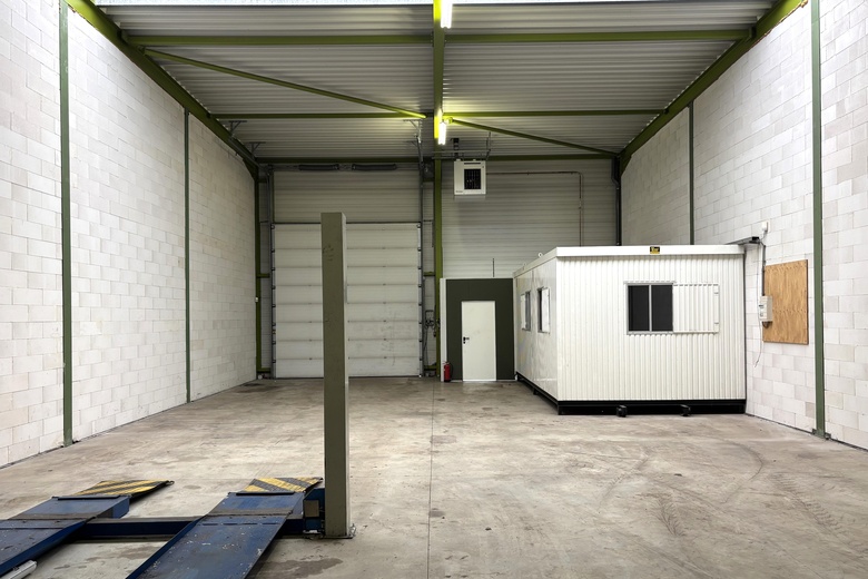 BedrijfsruimteaanMarconistraat 2-18<br/> inLandgraaf