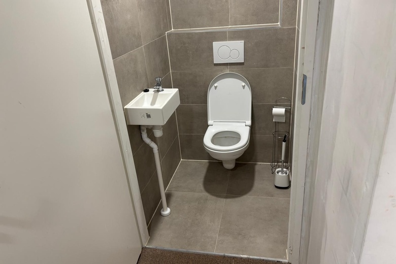 BedrijfsruimteaanGraaf van Solmsweg 99 E 37<br/> inDen Bosch BedrijfsruimteaanGraaf van Solmsweg 99 E 37<br/> inDen Bosch