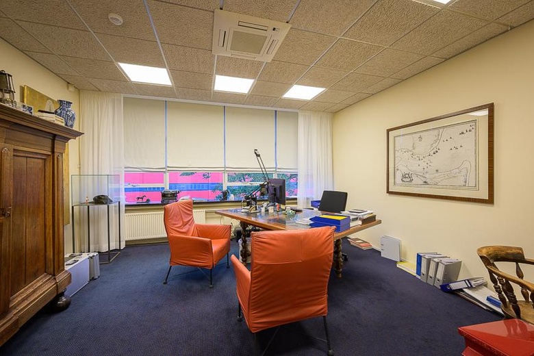 BedrijfsruimteaanLinschotenstraat 47<br/> inRotterdam BedrijfsruimteaanLinschotenstraat 47<br/> inRotterdam