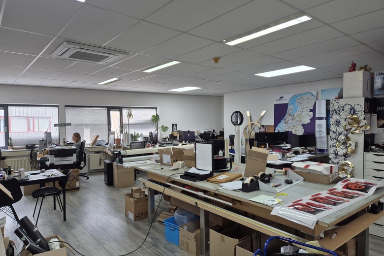 BedrijfsruimteaanDe Corantijn 27<br/> inZwaag