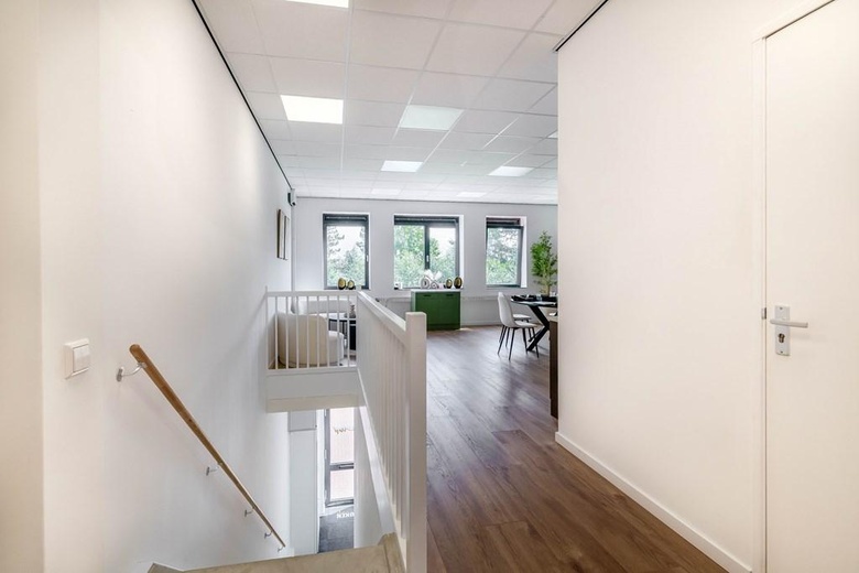 BedrijfsruimteaanStaringlaan 14 D<br/> inWaddinxveen