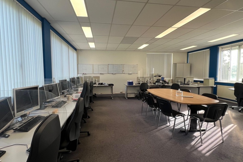KantoorruimteaanSaffierborch 6 B<br/> inRosmalen KantoorruimteaanSaffierborch 6 B<br/> inRosmalen