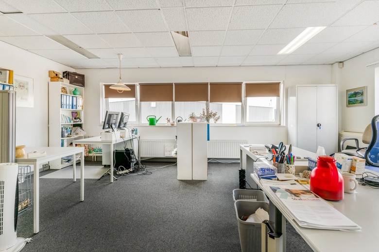 BedrijfsruimteaanVeldweg 33<br/> inHerkenbosch