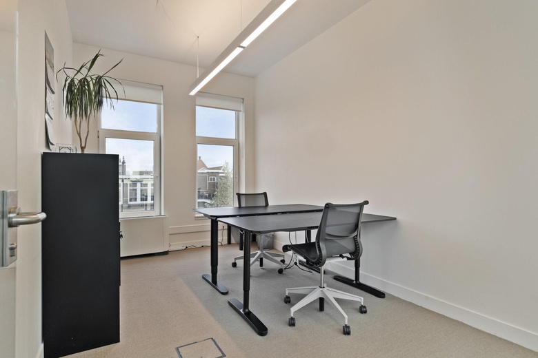 KantoorruimteaanParklaan 8<br/> inRotterdam