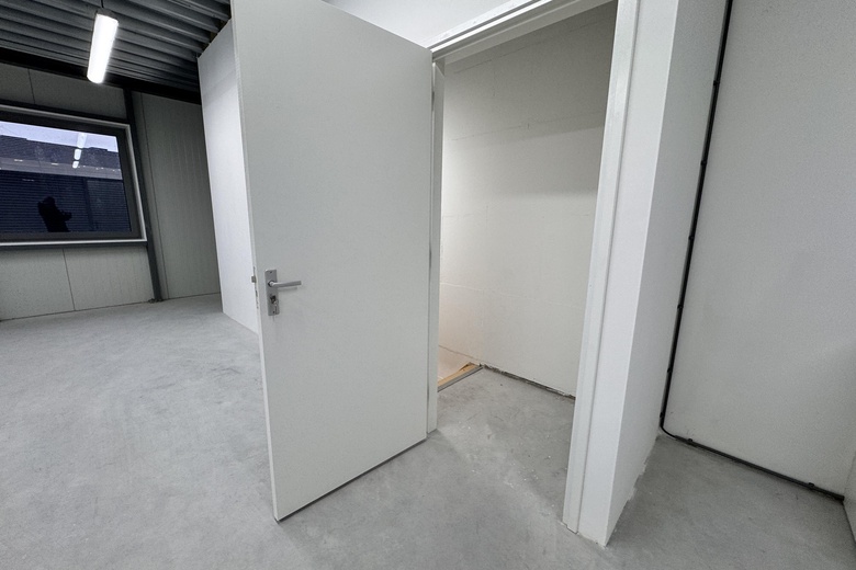 BedrijfsruimteaanKoningsbeltweg 35 S<br/> inAlmere