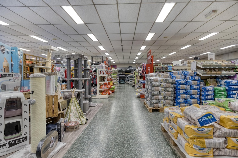 BedrijfsruimteaanOude Moerstraatsebaan 31<br/> inBergen op Zoom BedrijfsruimteaanOude Moerstraatsebaan 31<br/> inBergen op Zoom