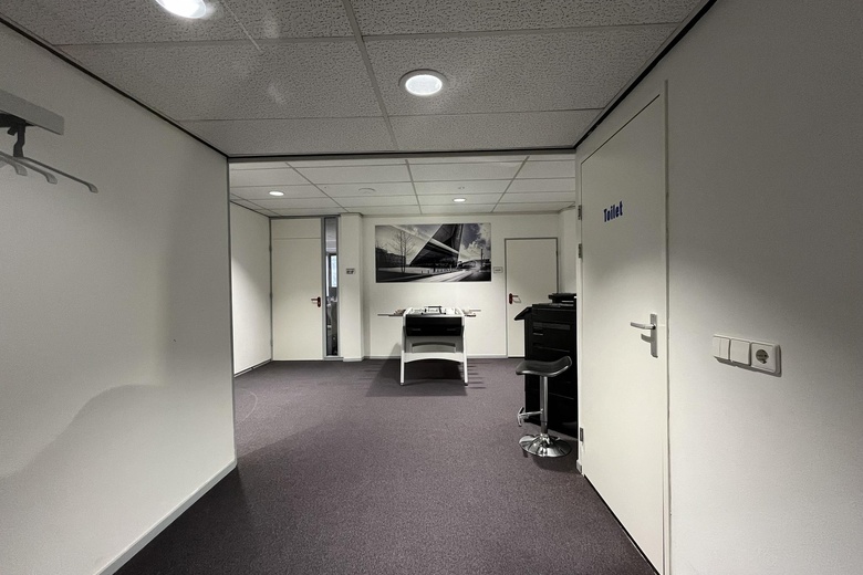 KantoorruimteaanIndustrieweg 10 a<br/> inMaarssen KantoorruimteaanIndustrieweg 10 a<br/> inMaarssen