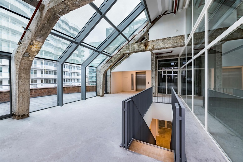 KantoorruimteaanCoolsingel 135<br/> inRotterdam KantoorruimteaanCoolsingel 135<br/> inRotterdam