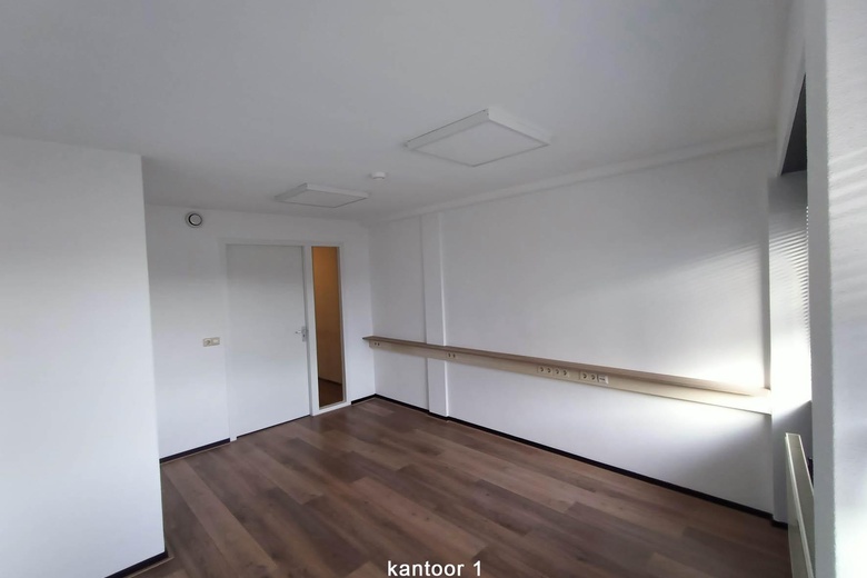 KantoorruimteaanVeenderveld 56<br/> inRoelofarendsveen