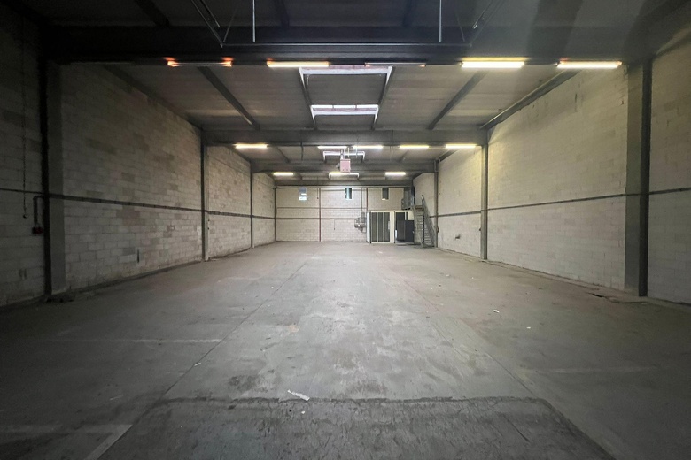 BedrijfsruimteaanKamerlingh Onnesweg 18<br/> inDordrecht