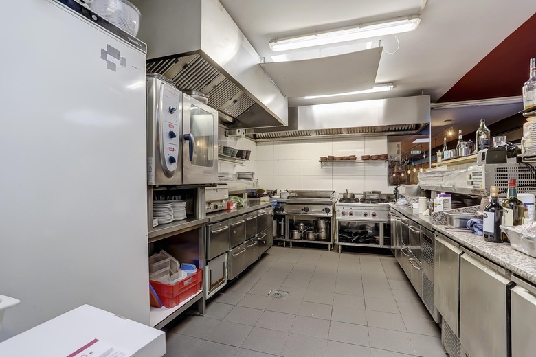 HorecaaanDorpsstraat 40<br/> inZoetermeer