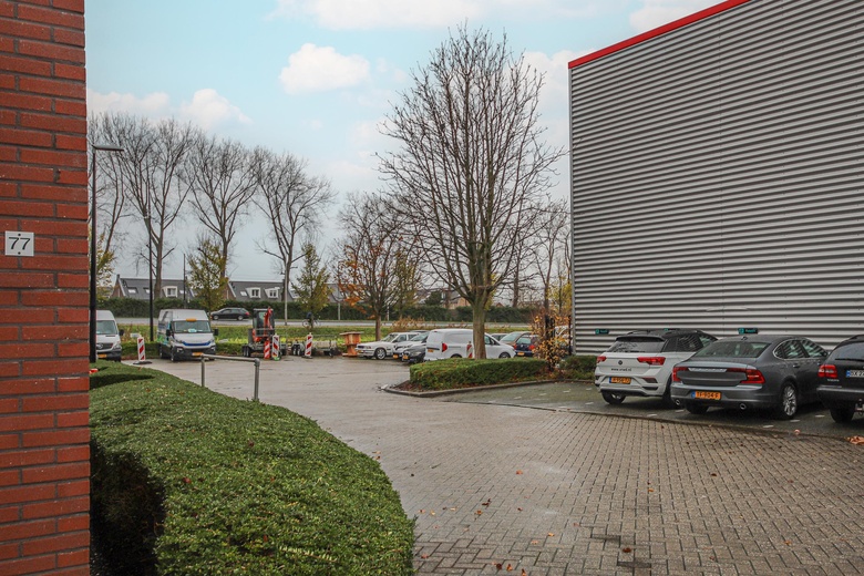 BedrijfsruimteaanSniep 77<br/> inDiemen