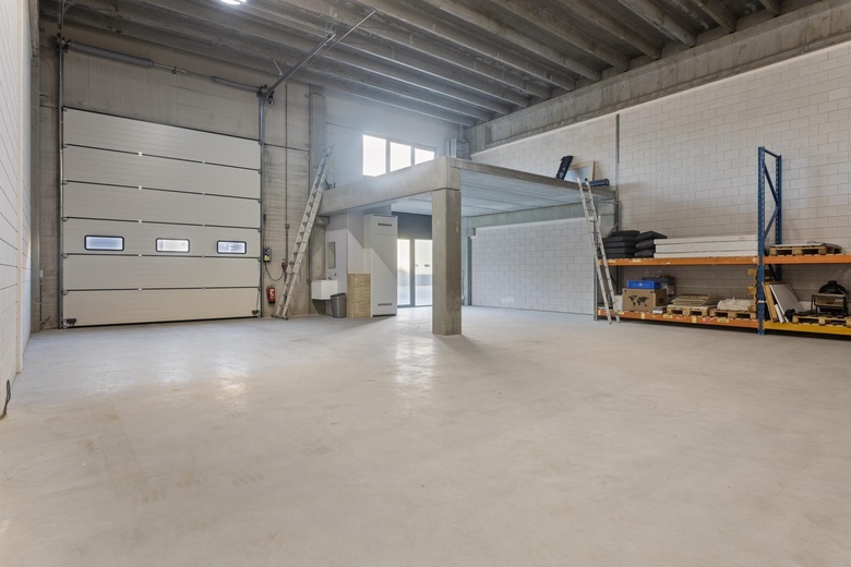 BedrijfsruimteaanRomeinenweg 47 N<br/> inOss BedrijfsruimteaanRomeinenweg 47 N<br/> inOss