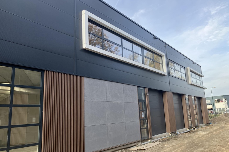 BedrijfsruimteaanAngstelkade 2 F<br/> inNieuwersluis