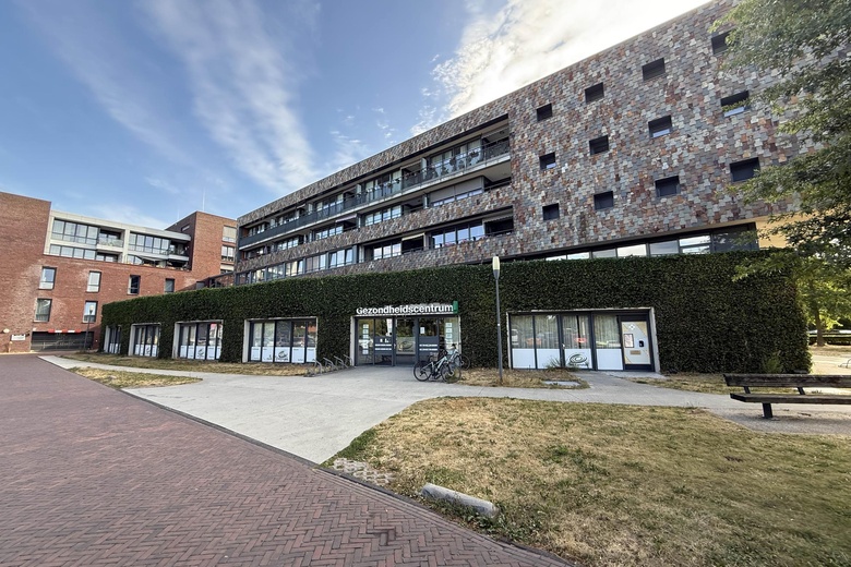 Bekijk foto Zorg aan de Koetshuislaan 613 c in Waalwijk Bekijk foto Zorg aan de Koetshuislaan 613 c in Waalwijk