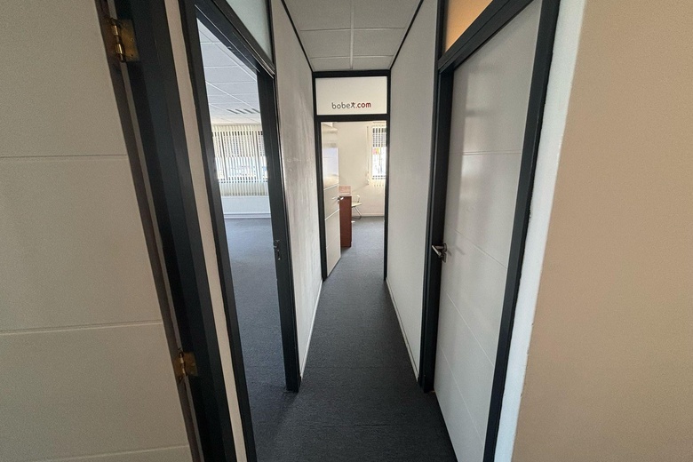 KantoorruimteaanSiloweg 642<br/> inDen Bosch KantoorruimteaanSiloweg 642<br/> inDen Bosch