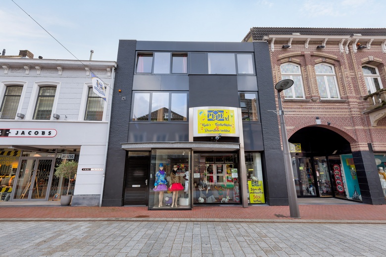 WinkelruimteaanLangstraat 35<br/> inWeert WinkelruimteaanLangstraat 35<br/> inWeert