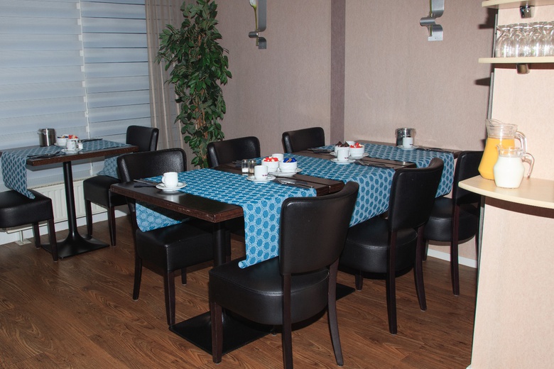 HorecaaanVijverstraat 15<br/> inSint Willebrord HorecaaanVijverstraat 15<br/> inSint Willebrord