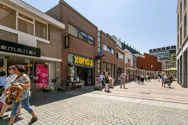 WinkelruimteaanSint-Josephstraat 45<br/> inBergen op Zoom WinkelruimteaanSint-Josephstraat 45<br/> inBergen op Zoom