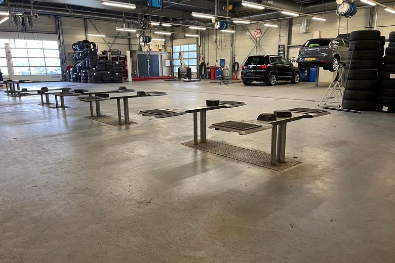 BedrijfsruimteaanLaan van de Dierenriem 44<br/> inApeldoorn