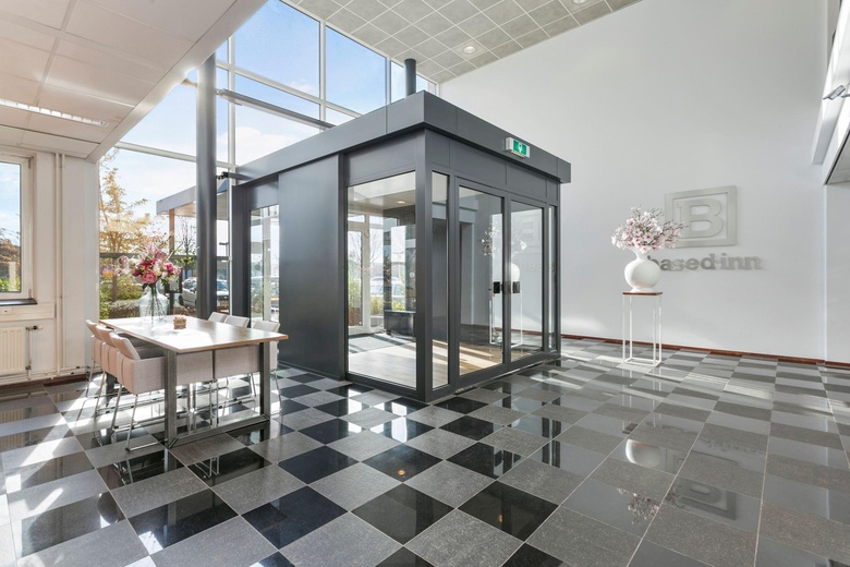 KantoorruimteaanHoefsmidstraat 41<br/> inHoogvliet KantoorruimteaanHoefsmidstraat 41<br/> inHoogvliet