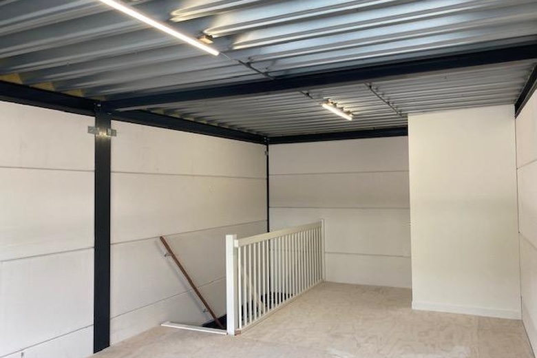 BedrijfsruimteaanNikkelweg 275<br/> inAlphen aan den Rijn