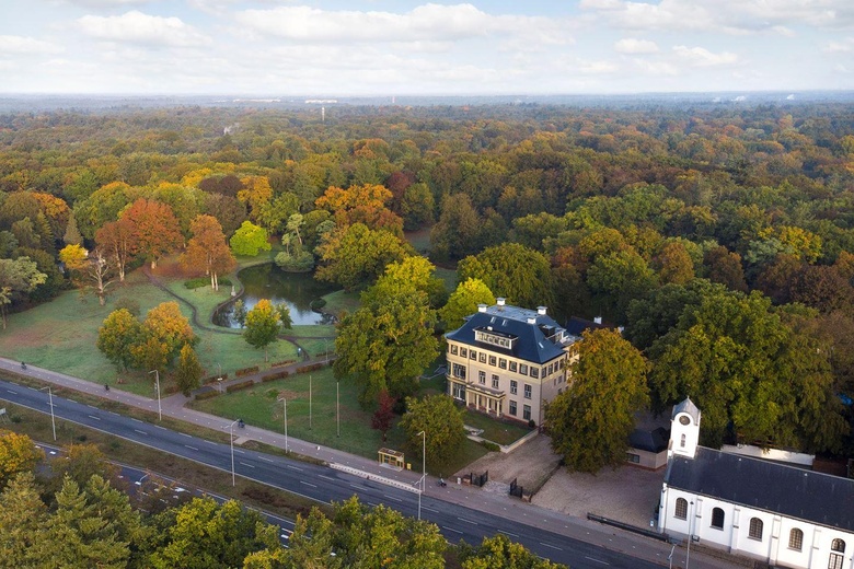 KantoorruimteaanRembrandtlaan 2<br/> inHuis ter Heide KantoorruimteaanRembrandtlaan 2<br/> inHuis ter Heide