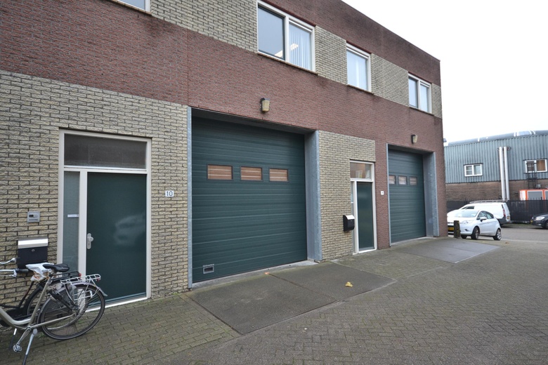 BedrijfsruimteaanParallelweg 9 - 10<br/> inVolendam