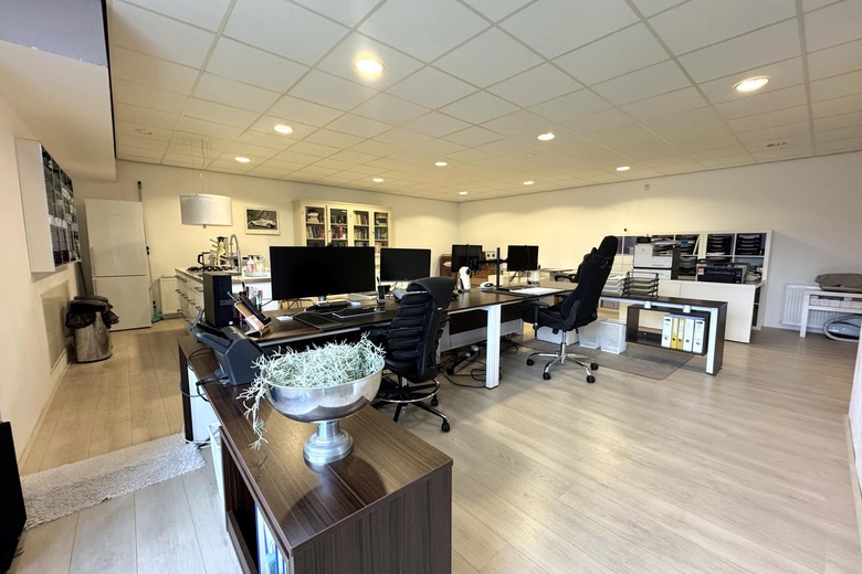 BedrijfsruimteaanBolderweg 48 H<br/> inAlmere BedrijfsruimteaanBolderweg 48 H<br/> inAlmere