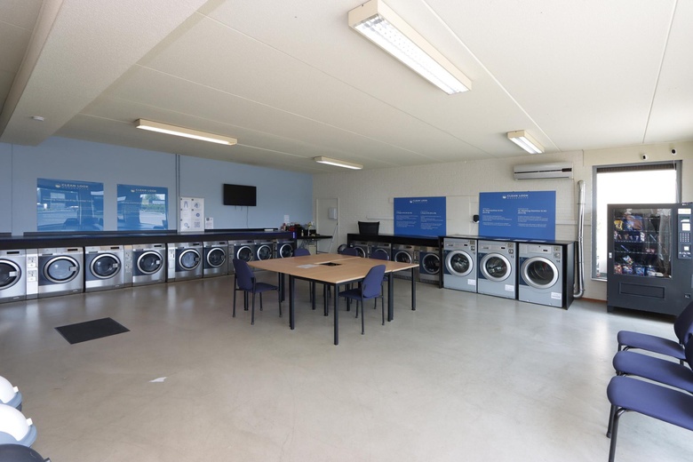 BedrijfsruimteaanZeilweg 13 - 17<br/> inLelystad